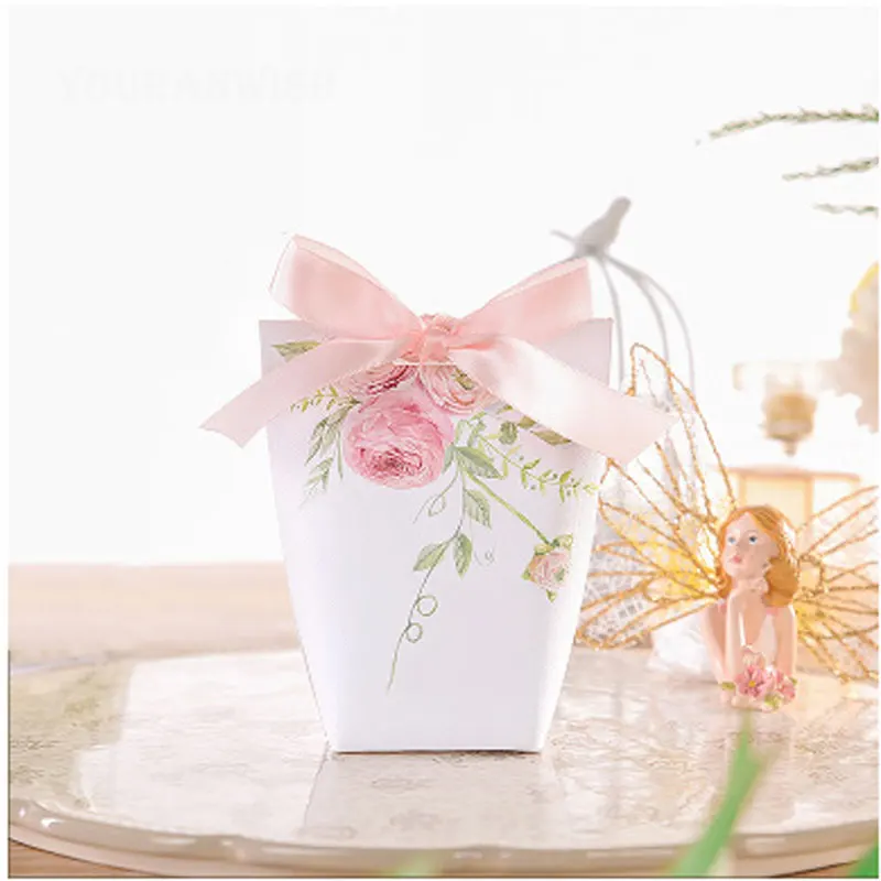 

Rose Flowers Candy Box Chocolate Bag Romantic Candy Box Baby Shower Birthday Gift Bags Bride Groom Party Supplies customizable