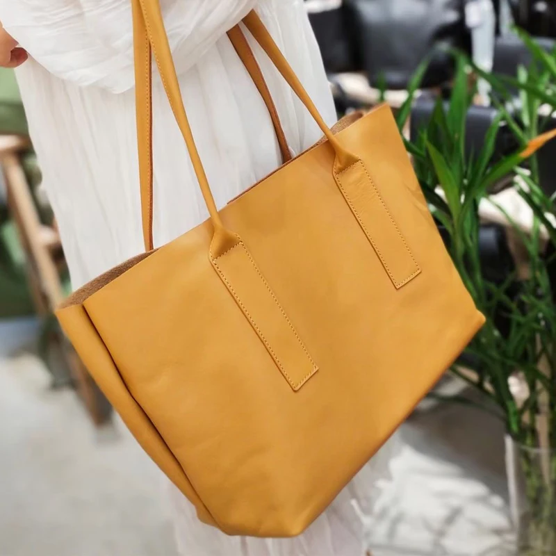 

High-Quality Leather Tote Shopping Bag Niche Fashion Original Design Large-Capacity Soft Top Layer Cowhide With Inner Liner