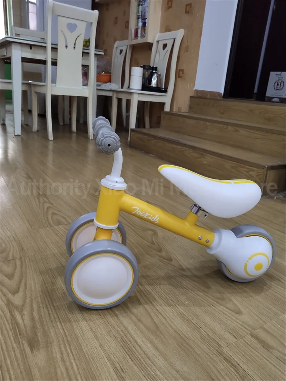 Xiaomi Kids Baby Balance Bike мальчик/девочка 1-2 лет ребенок йо-йо автомобиль без педали ходьба раздвижной велосипед езда на велосипеде на автомобиле