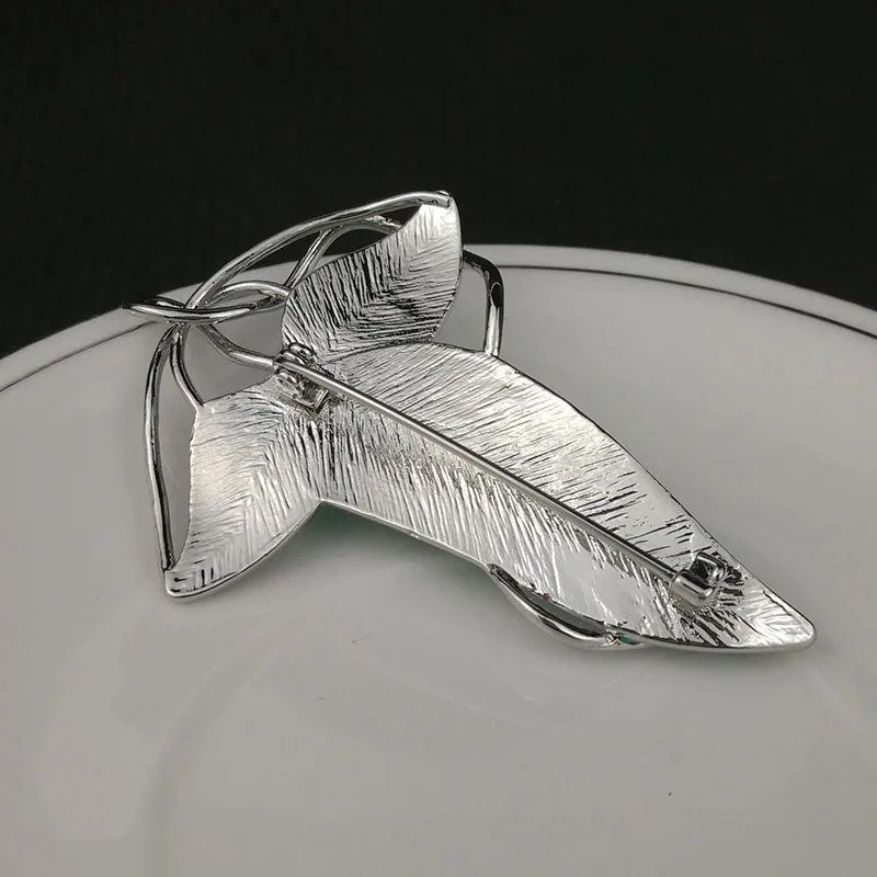 

Green Leaf Brooch Pin with Vintage Metal Box Set Fashion Jewelry Friends Birthday Gifts Fans Accessories