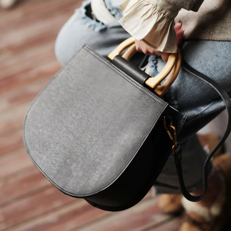 Винтажная сумка AETOO с деревянной ручкой женская кожаная через плечо литературный