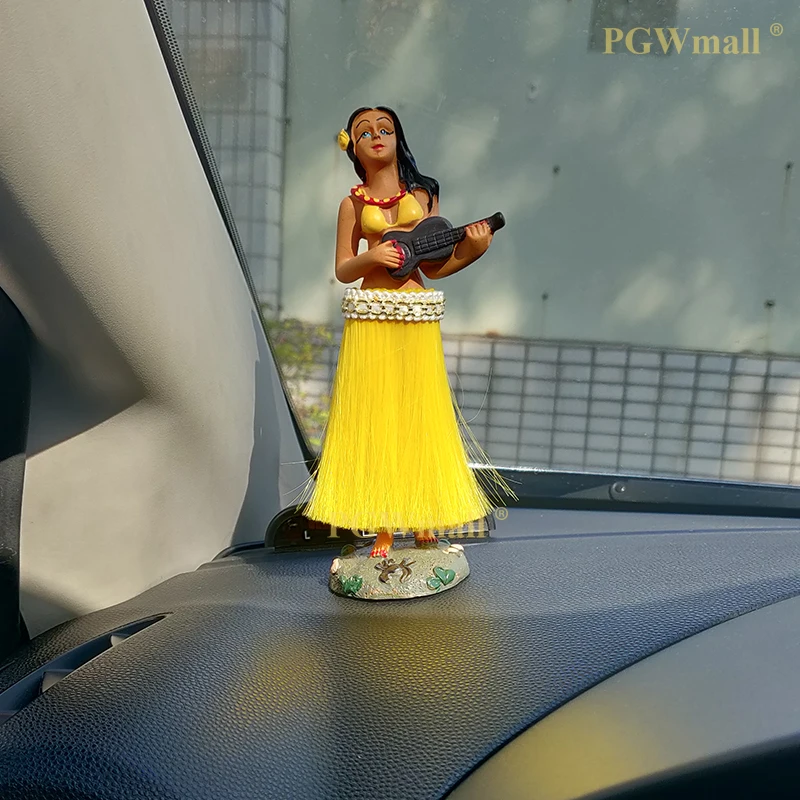 Muñeca hawaiana Hula Girl con ukelele Bobbleheads para salpicadero de coche, colección de figuritas, regalo, decoración del hogar, tamaño Mini