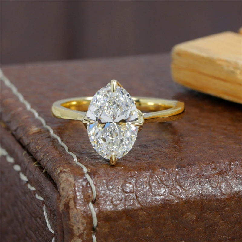 

RandH 18K Yellow Gold Oval Cut 10*7mm D Color 2.5ct Oval Cut Moissanite Solitaire Vintage Hidden Halo Women's Engagement Ring