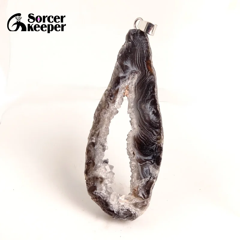 Натуральный камень полированный Агаты геодезический кварц кристаллический