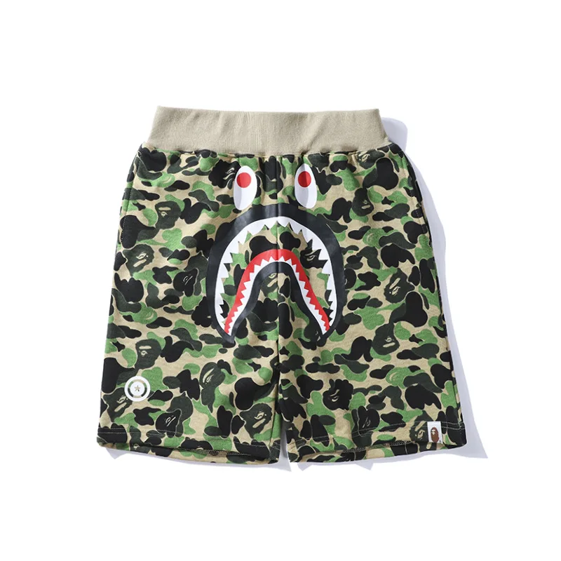 

BAPE Japanese street fashion brand shark head casual shorts camouflage men and women five-point beach pants pants