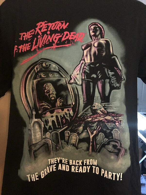 Футболка с возвратом живых мертвецов | Мужская одежда