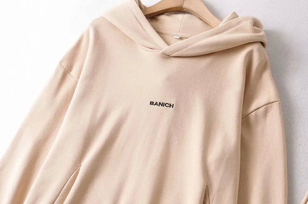 

2021DAFIFY Spring and Autumn New Three-color Hooded Embroidered Alphanumeric Sweater + Pant Suit