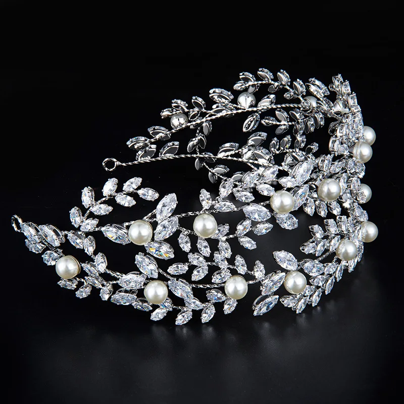

Luxury European Style Ladies Gorgeous Tiaras Bridal Crystal Wedding Tiara Zircon Inlaid Crown for Wedding Banquet Party