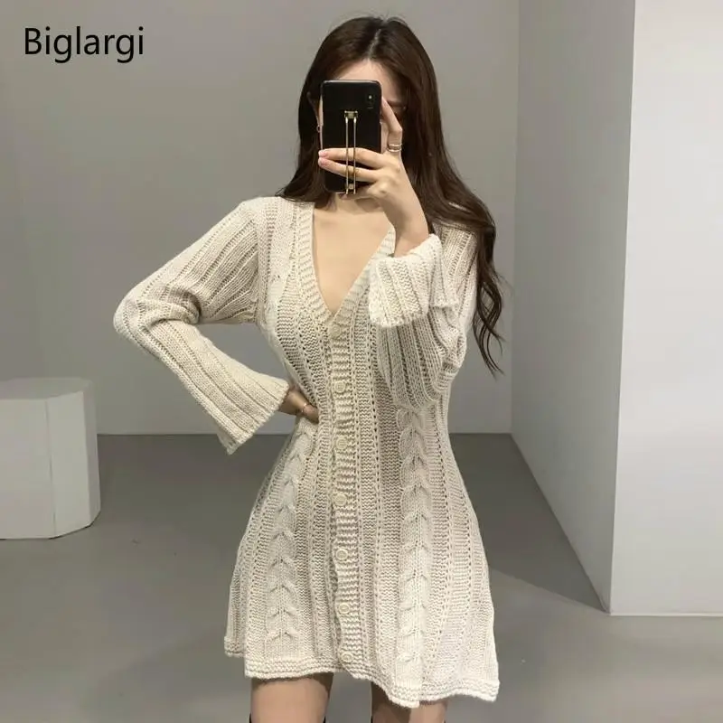 

Knitted Sweater Mini Dress long sleeve Vintage Korean Women cardigan Deep V ladies dresses Femme Vestido sexy Dress New Autumn