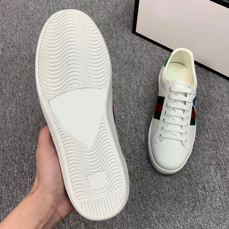 

Incomparable Designer Casual Fashion Leather White Couple Shoes High Quality Men's And Women's Jogging Sneaker
