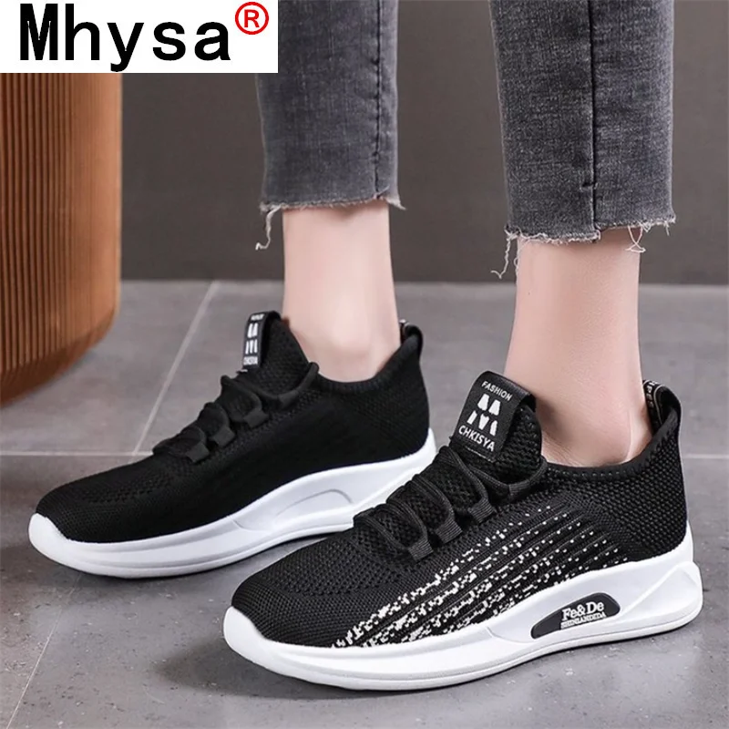

2021 New Autumn Fashion Mesh Breathable Casual Shoes Lace Up Round Head Women Vulcanized Shoes Comfortable Light Women Sneakers