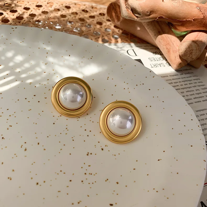 

Fashion Metal Imitation Pearl Button Earrings Women's Popular Exaggerated Stud Earrings Party Accessories