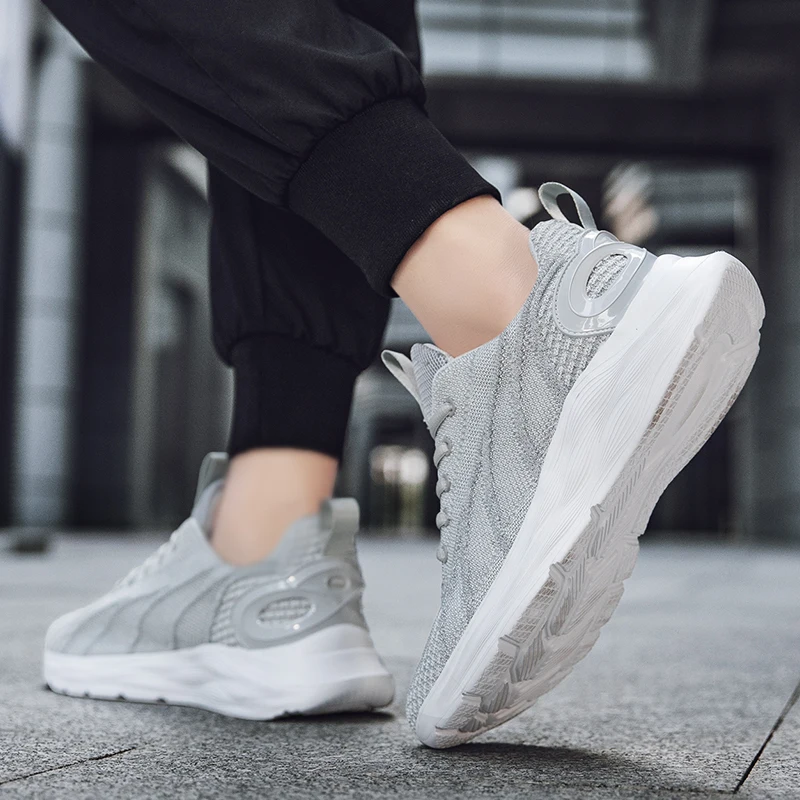 

Sneakers For Men New Jogging Shoes Personality Simple Lace-up Non-slip Soft bottom Sports Rubber Low Large Size Shoes 46