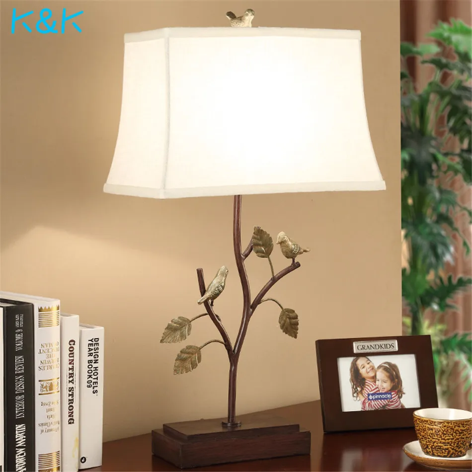 Современная металлическая Светодиодная настольная лампа Lampdeco спальня маленькая