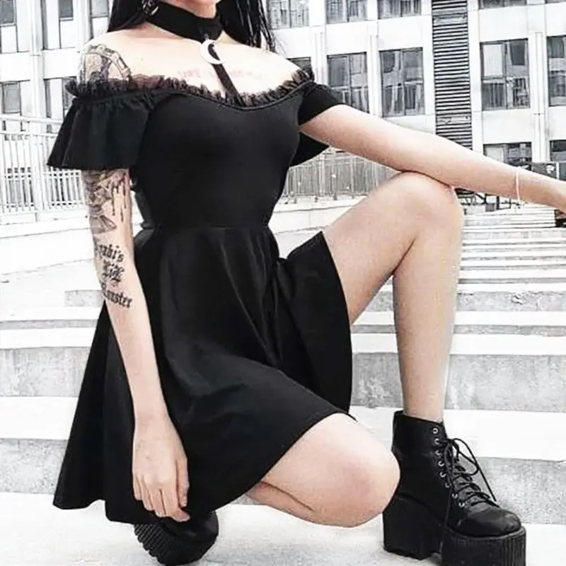 Женское винтажное платье на бретелях черное кружевное с высокой талией молнии