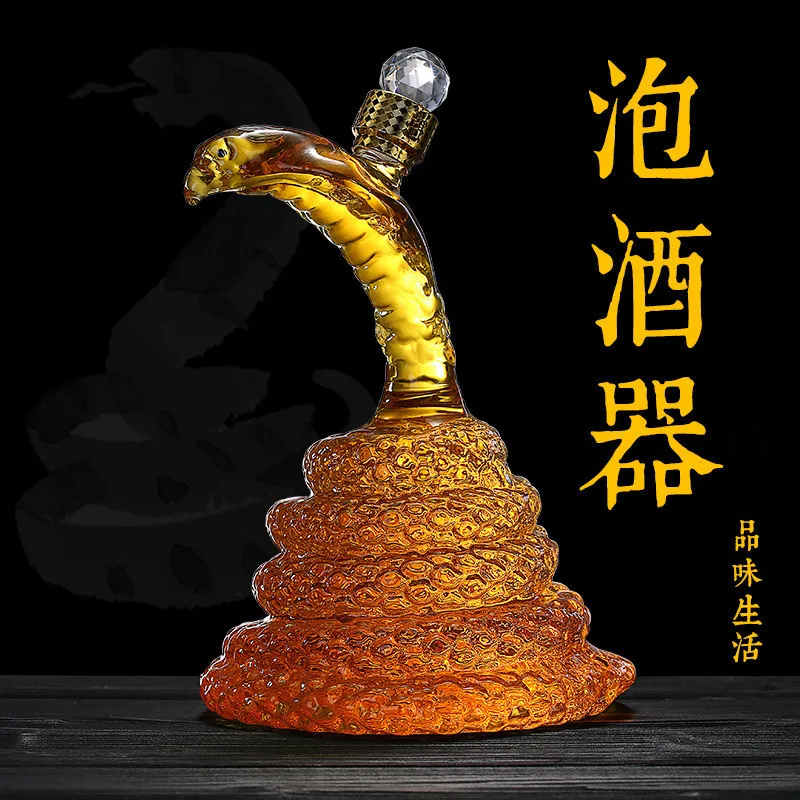 

luxury home bar glass lead-free Whiskey Decanter for Liquor Scotch Bourbon MJ