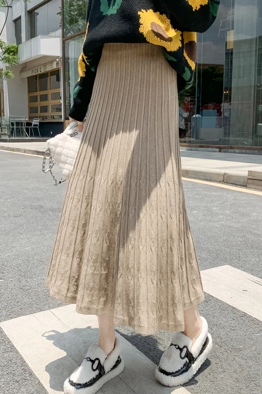 

BornSra Women's Korean-Style High-Waisted A- Line Thick New Style for Autumn and Winter Skirt