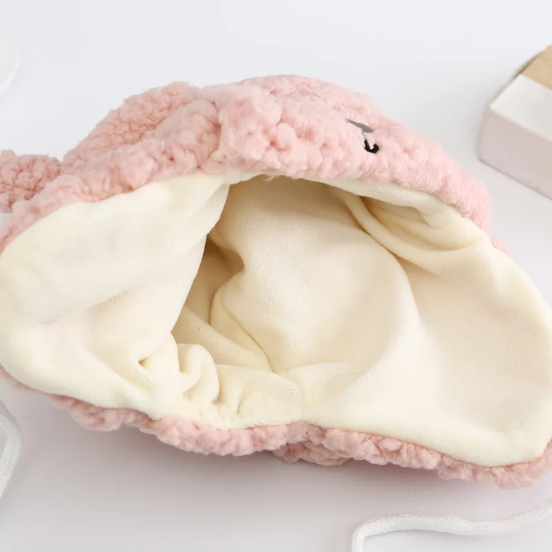 

Winter Children's Plush Warm Hat Super Cute Bear Ear Protection Lei Feng Hat White