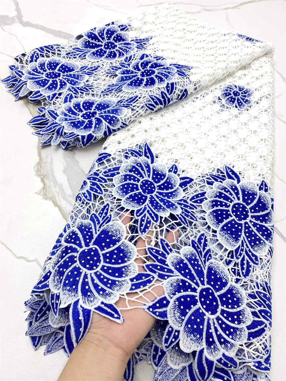 

Friendly 5 Yards Top Class Guipure Lace very Soft African Cord Fabric Neat Embroidery Nigerian Ghana Dubai Celebration