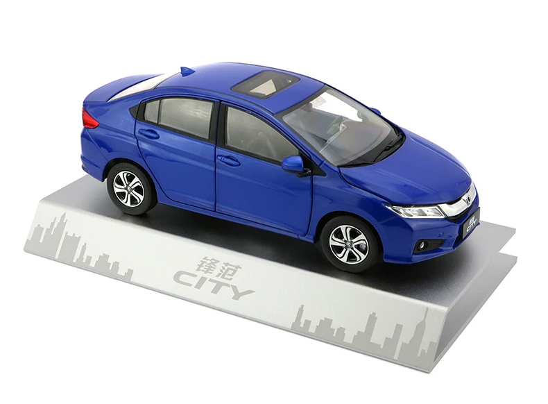 Оригинальная заводская подлинная модель автомобиля 1:18 HONDA CITY 2015 белая с