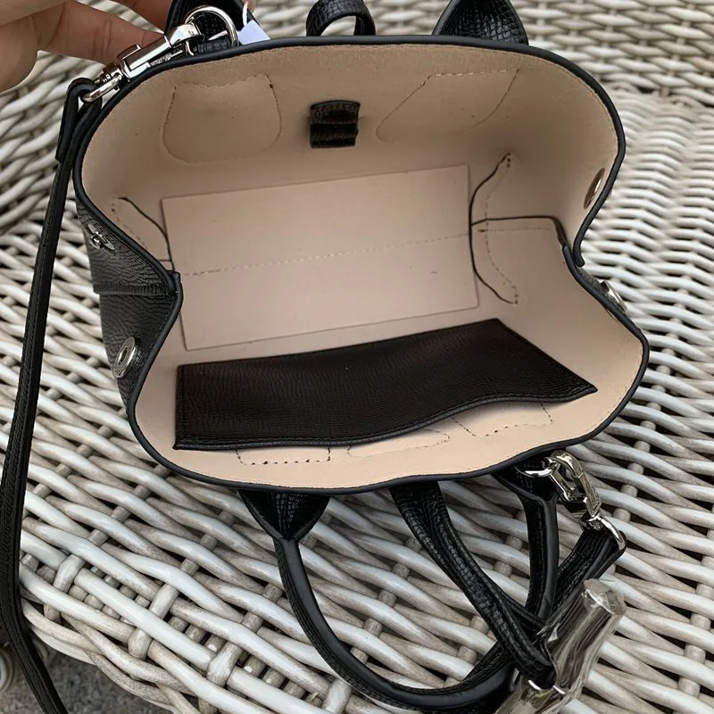 

2020 Korean Mini Dumpling Handbag Women Cow Leather Bamboo Knot Tote Bag Lady Portable Messenger bag Girls Small Mini Coin Purse