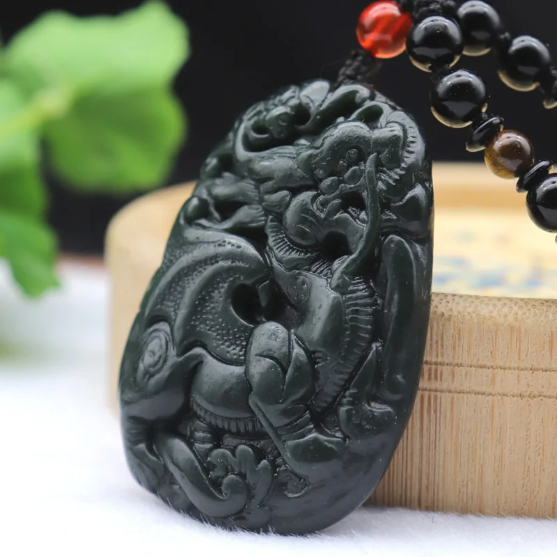 Натуральный темно-зеленый Хотан нефрит Qingyu резной Летающий Pixiu кулон ожерелье