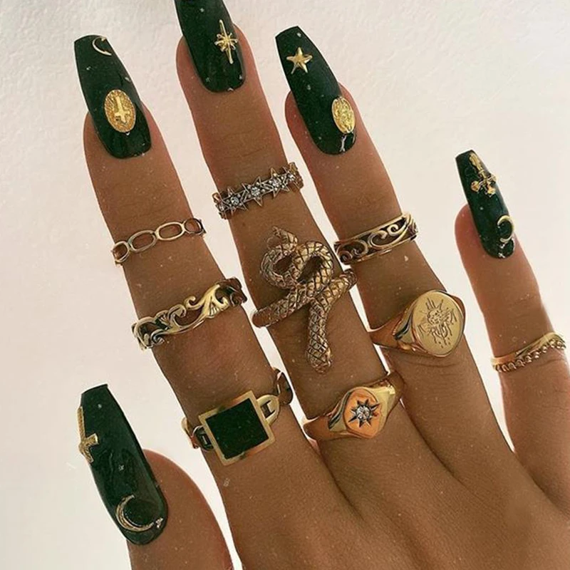 

9 Pcs/Set Retro Women Rings Set Snake Carved Oval Square Star Crystal Geometric Finger Joint Gold Ring Boho Party Female Jewelry