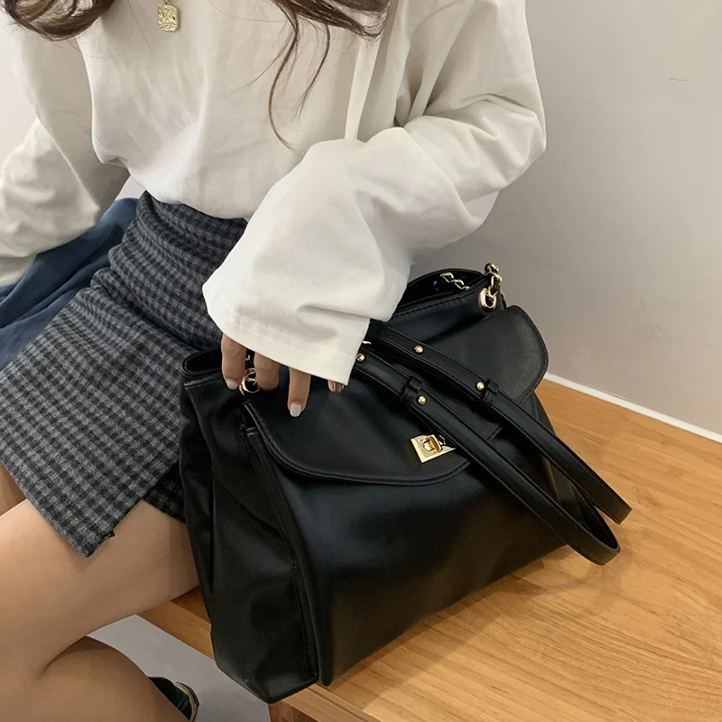 

High Capacity PU Leather Women Shoulder Crossbody Bags 2021 New Chain Vintage Handbags Ladies Casual Totes Female Purses