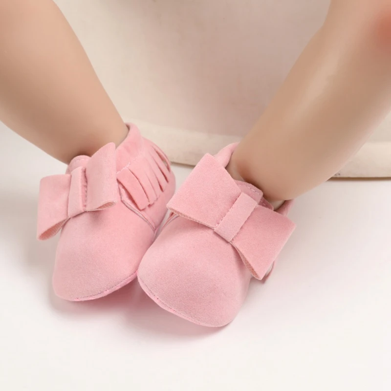 

PU Suede Leather Newborn Baby Moccasins Shoes Soft Soled Non-slip Crib First Walker