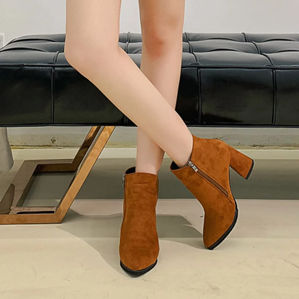 Коричневые замшевые ботинки на молнии женская зимняя обувь с острым носком