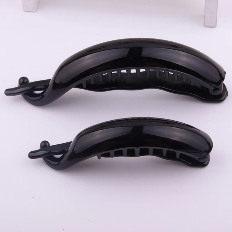 Распродажа заколка для волос женщин простая пластиковая в форме банана черная