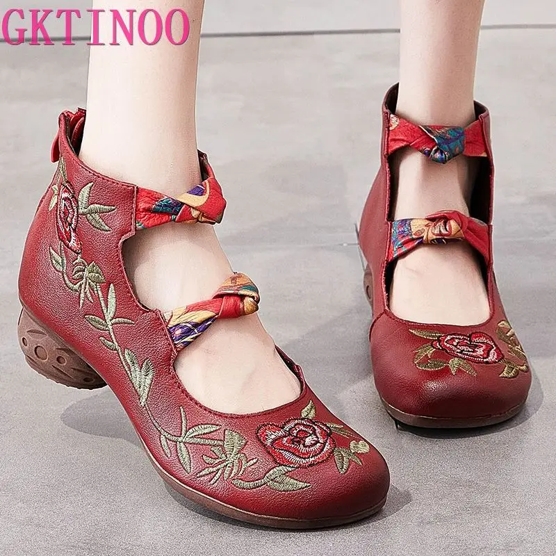 

Women's Shoes