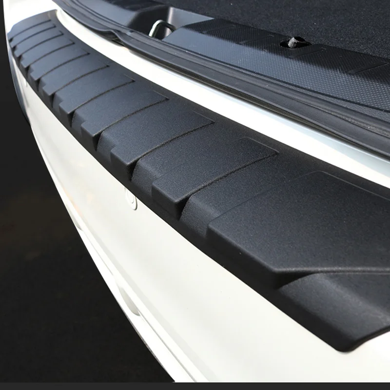 Защитная накладка на багажник автомобиля резиновая задний бампер Накладка порог