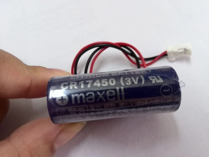 2 шт./лот новые оригинальные Maxell CR17450 3v CR17450(3v) комбинации 1250mah батареи PLC с вилкой