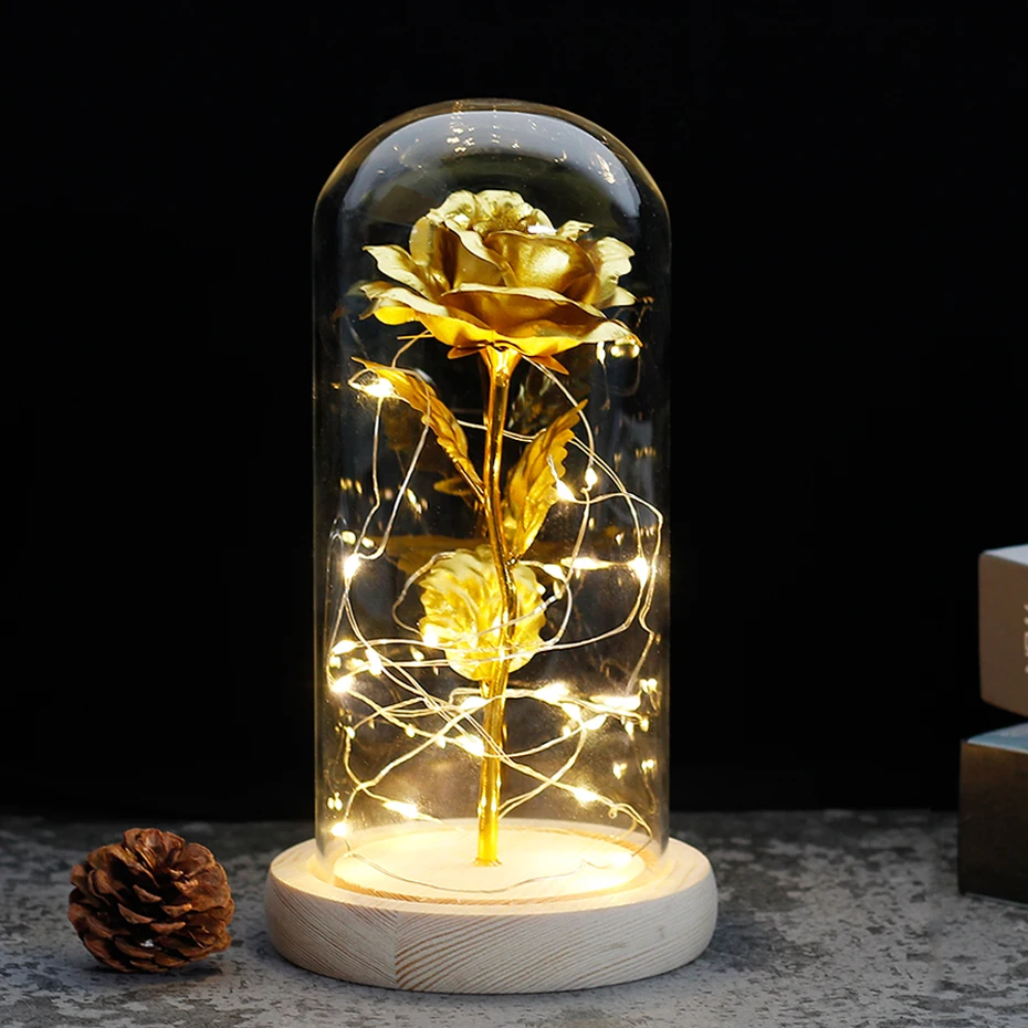 Красота и с рисунком из мультфильма Красавица Чудовище в виде красных роз фляга а