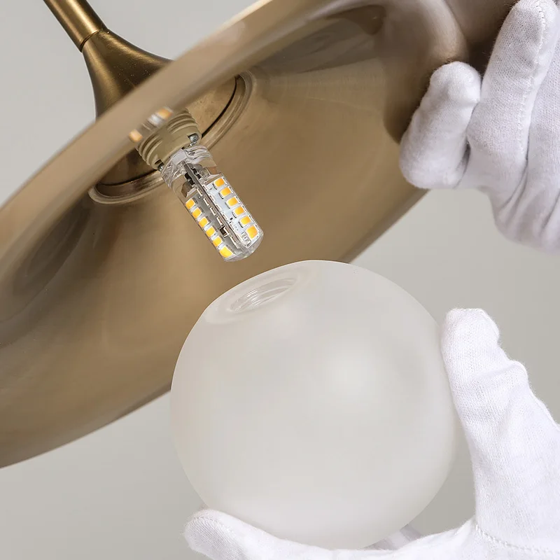 Современный минималистичный стеклянный подвесной светильник в скандинавском