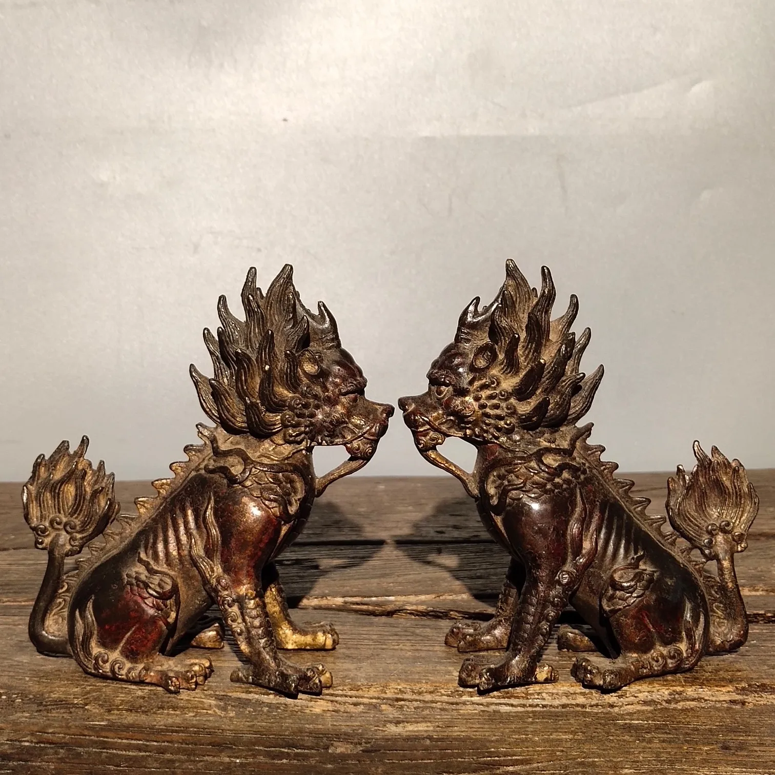 

5"Tibet Temple Collection Old Bronze Cinnabar Lacquer Kirin Fire unicorn statue A pair Gather wealth Office Ornaments Town House