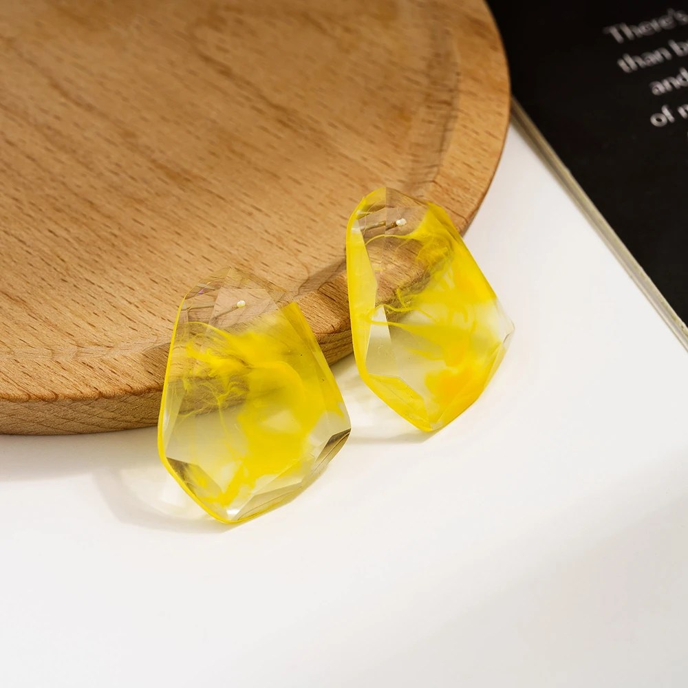 

Acrylic Earrings for Women Girls Geometry Yellow swirl Resin Earrings Bohemia Stud Earrings Fashion Jewelry