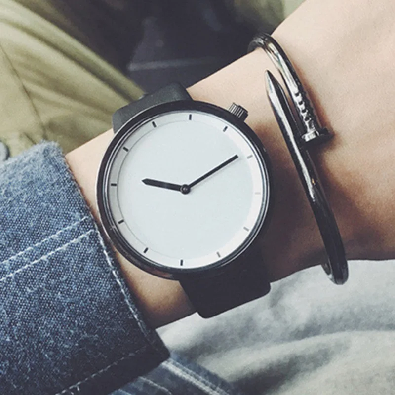 Минималистичные стильные мужские часы модные простые кожаный ремешок кварцевые