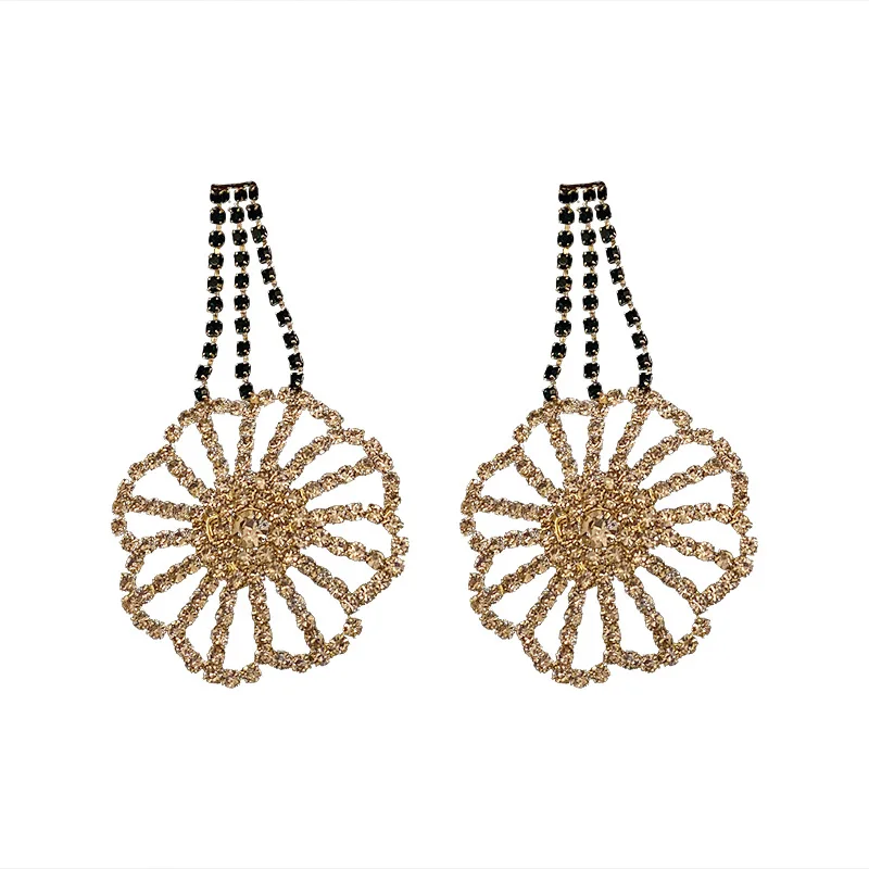 

Crystal Drop Earrings for Women Hollow Flower Pendants Female Dangle Earrings Shiny Rhinestone Earrings for Women Pendientes