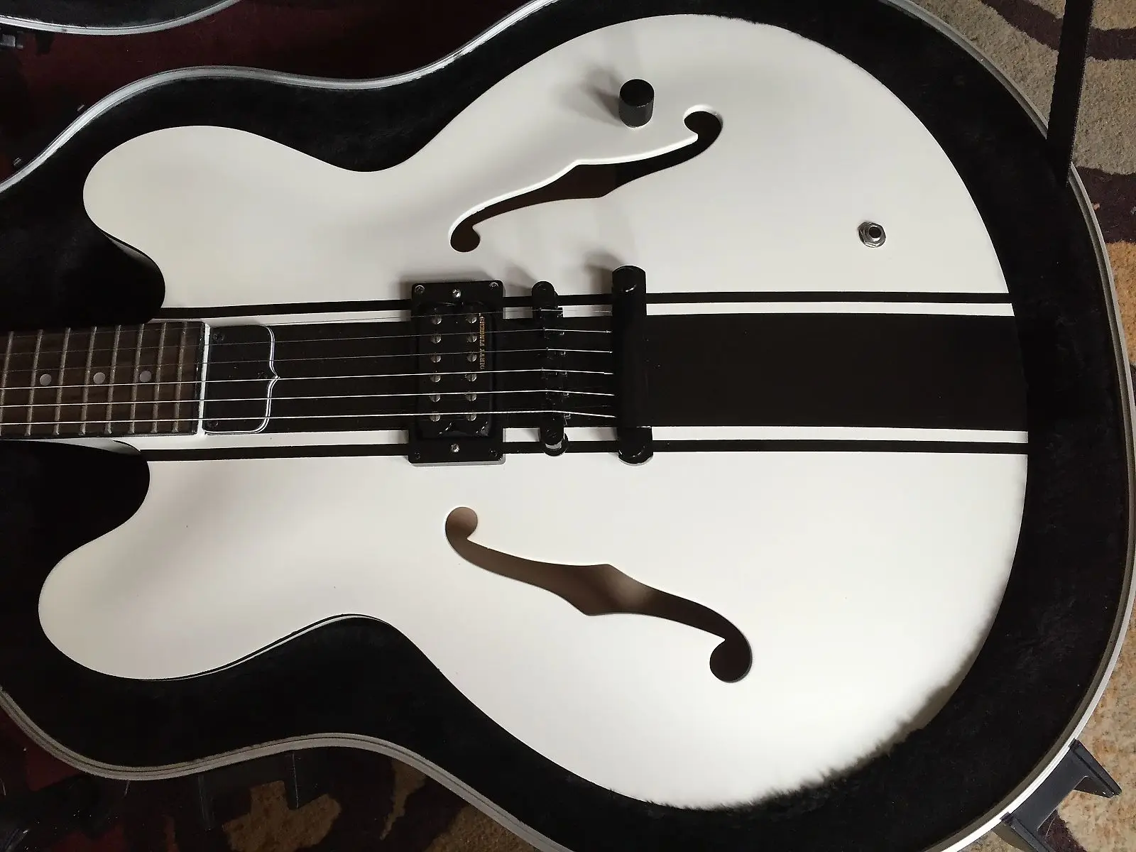 ES 333 Tom Delonge Signature White Black Stripe Hollow Body  Jazz Electric Guitar Double F Holes, Grover Tuners, Black Hardware