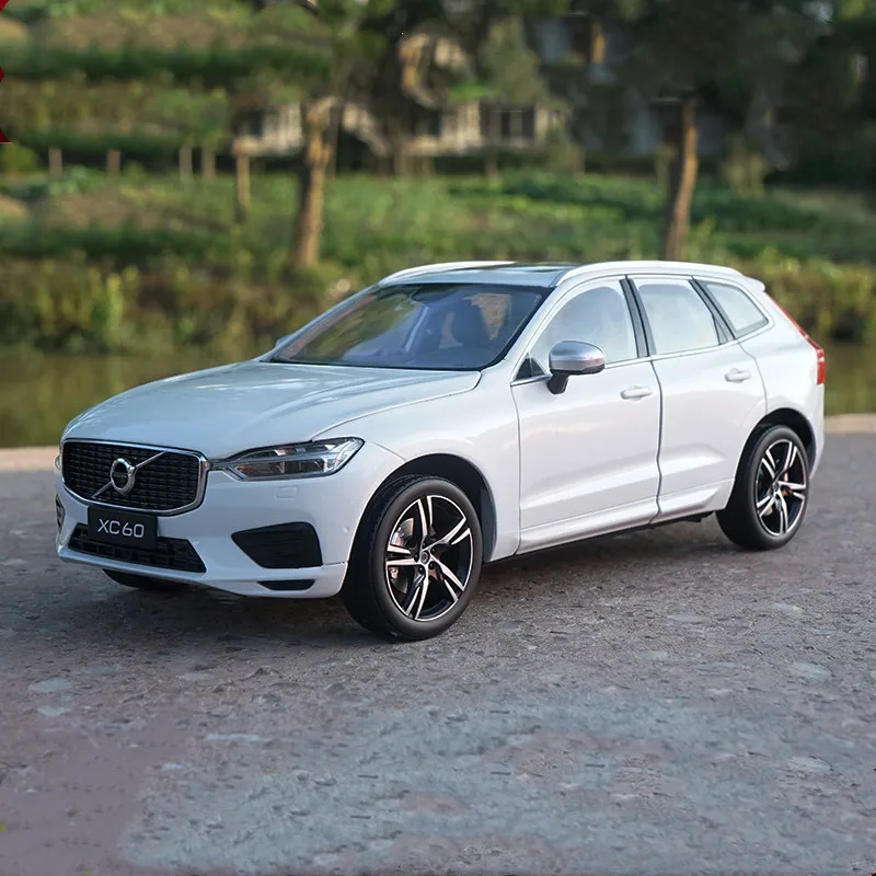 Изысканный подарок 1:18 VOLVO Новый XC60 роскошный SUV сплав модель усовершенствованная