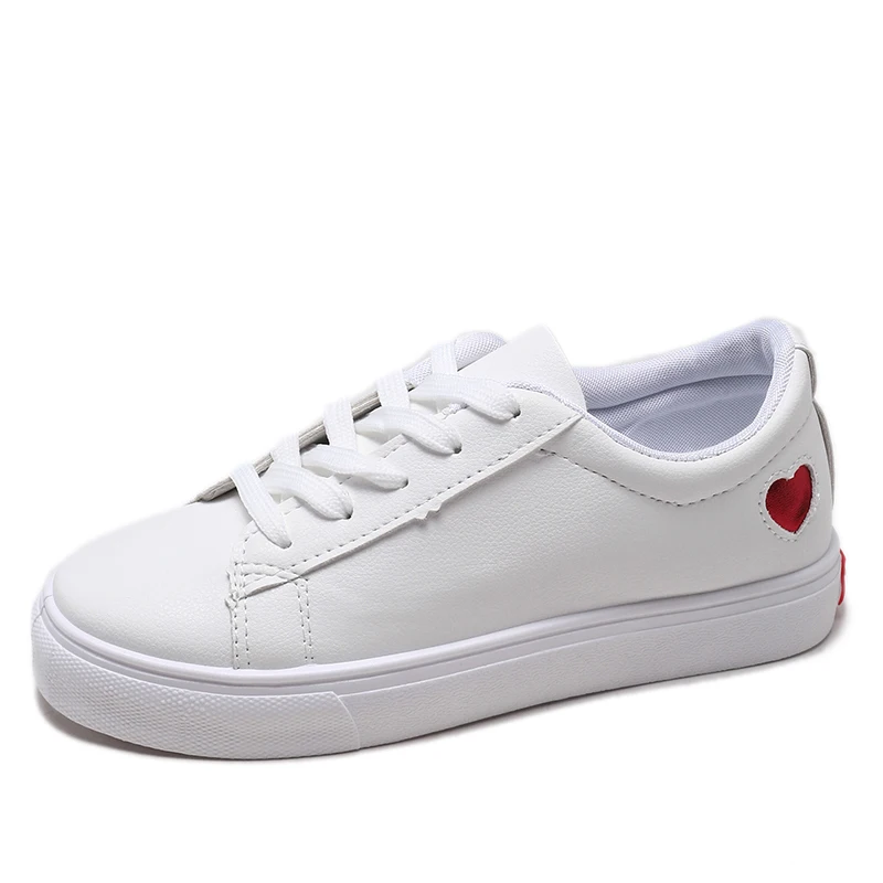 Однотонные женские туфли Vucanized на плоской подошве, новинка, студенческие однотонные кожаные осенние кроссовки, женская обувь со шнуровкой в форме сердца Однотонные женские туфли Vucanized на плоской подошве, новинка, студенческие однотонные кожаные осенние кроссовки, женская обувь со шнуровкой в форме сердца