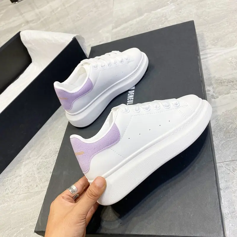 

White Shoes High-quality Men Women Casual Sports Shoes Brand Leather women Sneakers Low-top Fashion Thick-soled Alexander flats