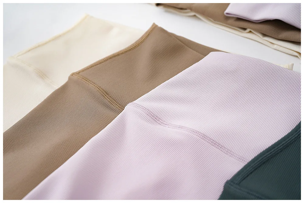 

Striped Yoga Wear Bra Shorts Workout Clothes Two-piece Sports Tights Suit Women Fitness Clothing Women Clothing Leggings