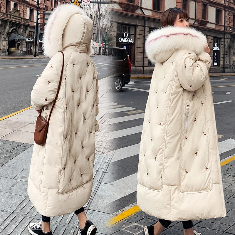 QIMAGE женские зимние длинные парки 2019 модные толстые теплые с вышивкой однотонная