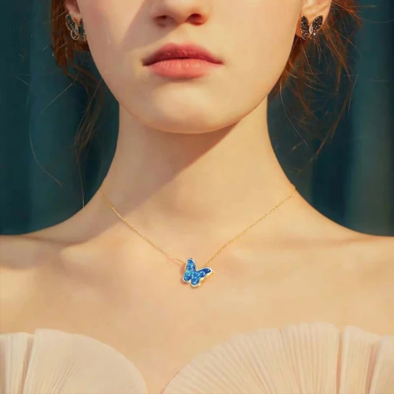 

2021 Fashion Punk Acrylic Geometric Cute Color Butterfly Pendant Necklace Lady Girl Shiny Sweet Elegant Summer Jewelry Gift