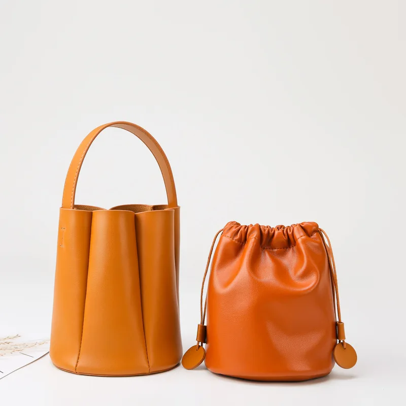 Женская сумка мессенджер через плечо винтажная маленькая мешок простая тоут