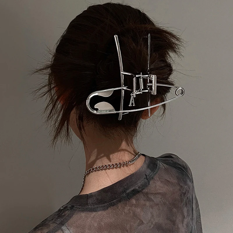 

Goth Pin DIY Hair Clip Women Metal Cool Vintage Fashion Punk Hair Accessories Hairpins Charms 90s Aesthetic Gifts New Fashion