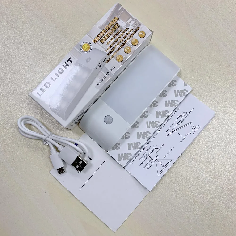 Индукционный ночник с 12 светодиодами и датчиком движения светильник